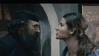 <strong>Tepelerin Ardında</strong> Orijinal Fragman