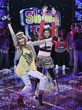 Shake It Up ! Shake It Up !