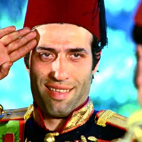 Tosun Pasa Bayram Coskusu Icin Olmazsa Olmaz Filmler Foto Galerileri Beyazperde