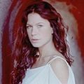 Fotoğraf Rhona Mitra