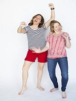 I Mom So Hard görüntüsü