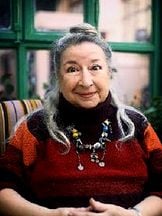 Esin Eden'un fotoğrafi