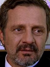 Yılmaz Tüzün'un fotoğrafi