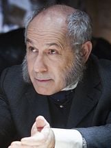 Nicholas Woodeson'un fotoğrafi