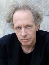 Geoffrey Carey'un fotoğrafi