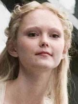 Jayne Wisener'un fotoğrafi