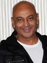 Hassani Shapi'un fotoğrafi