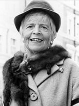 Patricia Hayes'un fotoğrafi