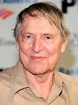 John Cullum'un fotoğrafi