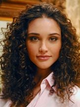 Débora Nascimento'un fotoğrafi