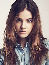Barbara Palvin'un fotoğrafi