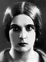 Yuliya Solntseva'un fotoğrafi