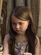 Violet McGraw'un fotoğrafi