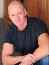 James Jude Courtney'un fotoğrafi