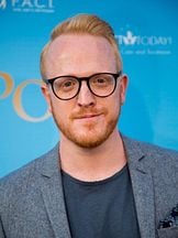 Owain Rhys Davies'un fotoğrafi