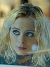 Athena Strates'un fotoğrafi