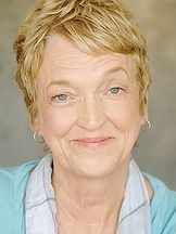 Nancy Linehan Charles'un fotoğrafi