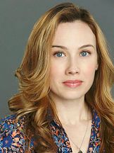 Wynn Everett'un fotoğrafi