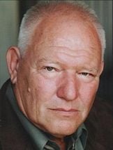 Ron Dean'un fotoğrafi