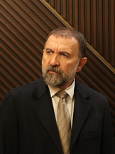 Ertuğrul Postoğlu'un fotoğrafi