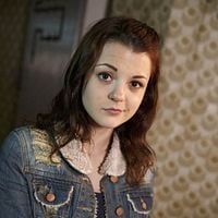 Fotoğraf Kathryn Prescott