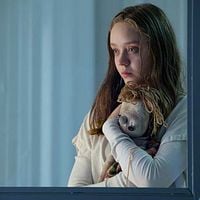 Fotoğraf Madeleine Arthur