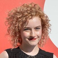 Fotoğraf Julia Garner