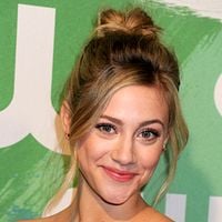 Fotoğraf Lili Reinhart