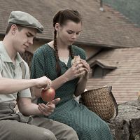 Fotoğraf Eline Powell