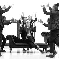 Fotoğraf Max Harwood