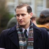 Fotoğraf Nicholas Ralph