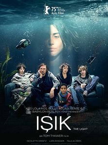 Işık Altyazılı Fragman görüntüsü