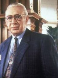 Derrick Sezon 25 posteri