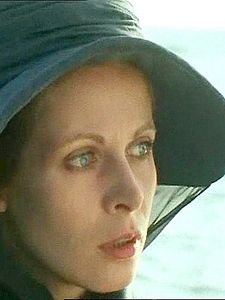 L'Île aux trente cercueils Sezon 1 posteri