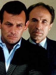 Kaçak Sezon 4 posteri