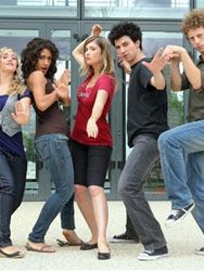 Nos années pension Sezon 4 posteri