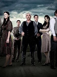 Karadağlar Sezon 1 posteri