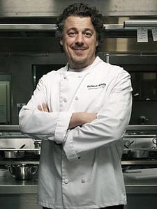 Whites Sezon 1 posteri