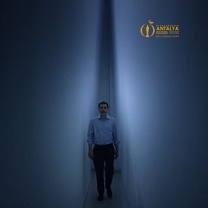 Fotoğraf Ölü Arının İğnesi