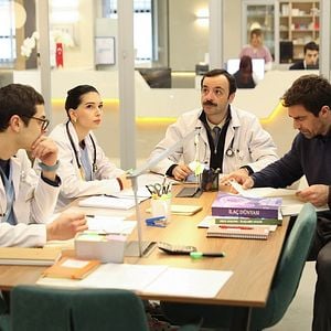 Fotoğraf Doktor: Başka Hayatta