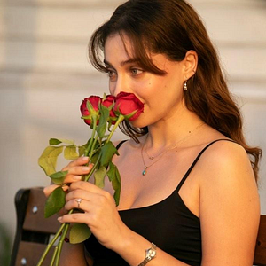 Fotoğraf Güller ve Günahlar
