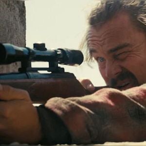 Fotoğraf Savaş Üstüne Savaş