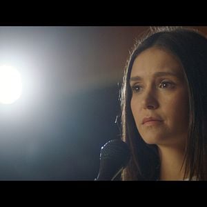 Fotoğraf Dört Kadın Bir Yalan