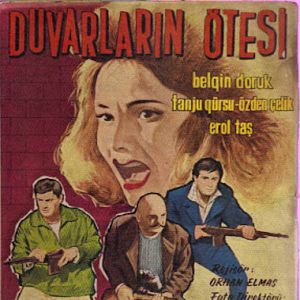 Fotoğraf Duvarların Ötesi