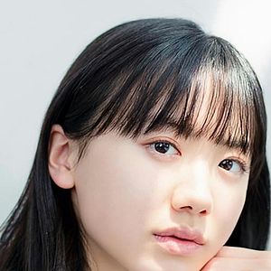 Fotoğraf Mana Ashida