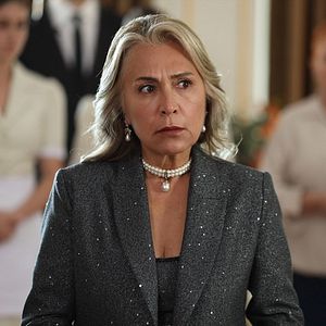 Fotoğraf Aynadaki Yabancı