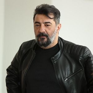 Fotoğraf Kardeşlerim