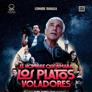 Fotoğraf El hombre que amaba a los platos voladores