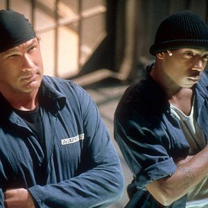 Fotoğraf Half Past Dead