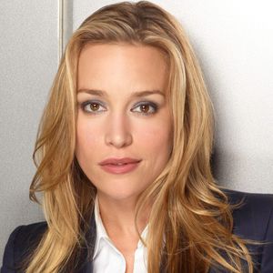 Fotoğraf Piper Perabo